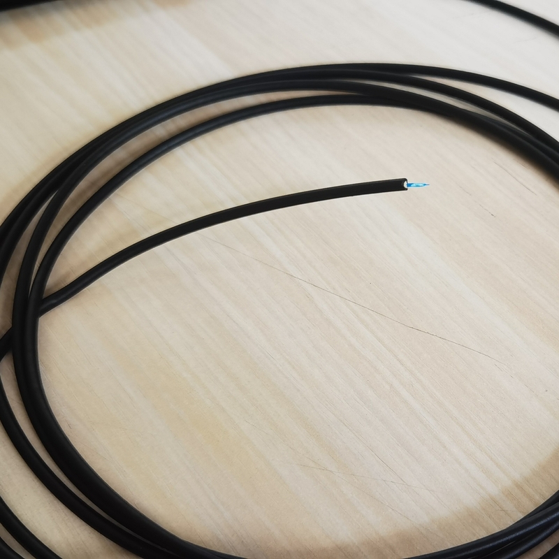 Meksyk / Ameryka Północna 3,0 mm TPU 800N YOFC Włókno optyczne GJYFJU-1B6b3 Aramid przędza materiał kurtki do użytku wewnątrz i na zewnątrz