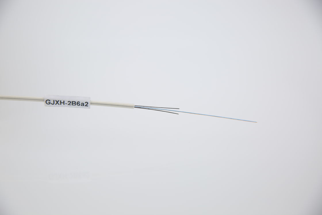 Optyczny kabel motylkowy wzmocniony metalem z zewnętrznym płaszczem LSZH i włóknem odpornym na zginanie do okablowania systemów FTTX